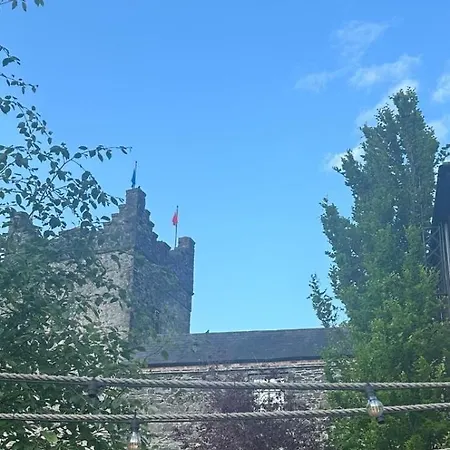 Appartement Darcy Magee No1 *